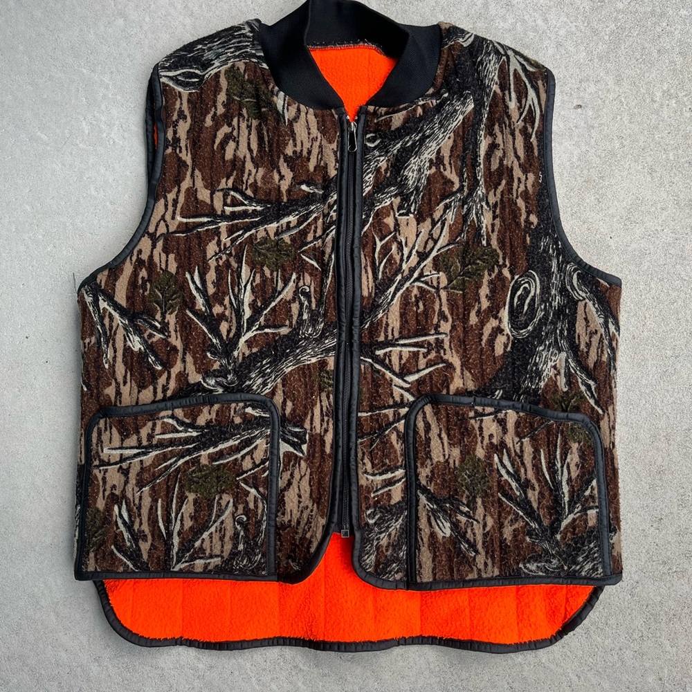 Realtree Camouflage Vest with Bright Orange Interior